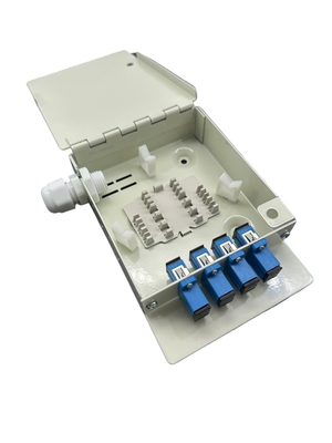 4 Portlu İç Mekan FTTH Duvara Monte ve Masaüstü Fiber Optik Dağıtım Kutusu, SC/UPC Adaptörlü